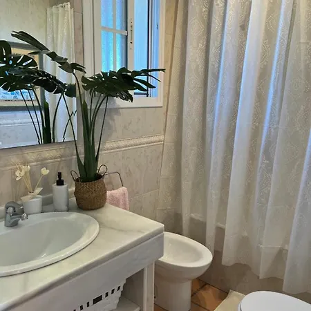 Holiday home Casa Piscina Playa Barrosa Delfin 7 *