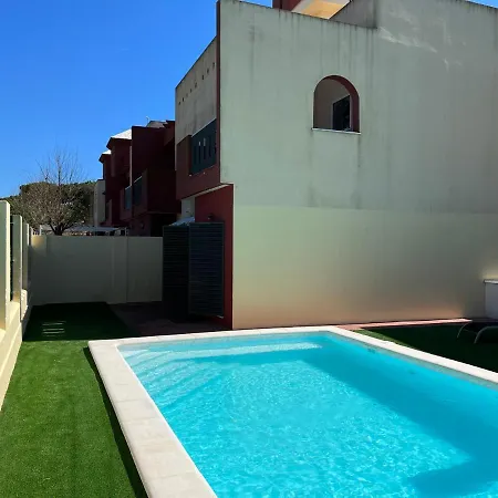 Casa Piscina Playa Barrosa Delfin 7 Holiday home