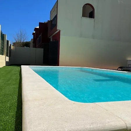 Holiday home Casa Piscina Playa Barrosa Delfin 7 *